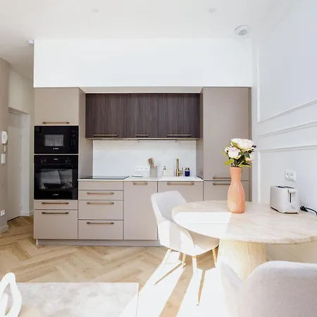 Sublime Number Eleven - Wifi * Vichy