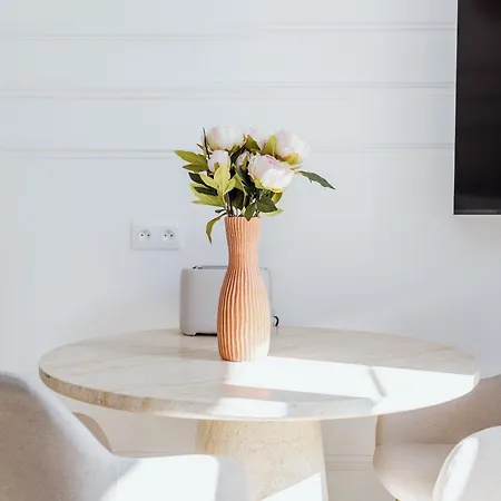 Sublime Number Eleven - Wifi Apartment